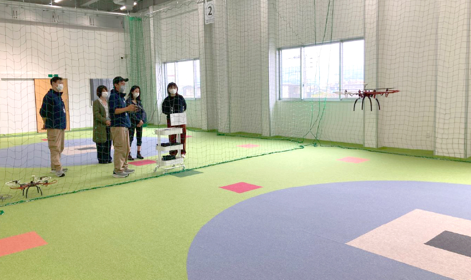屋内飛行場のイメージ