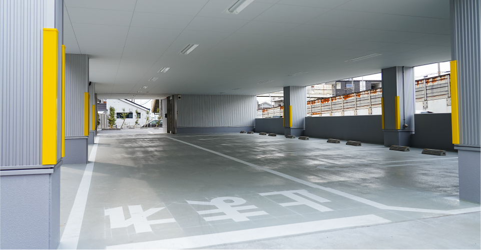 操学舘 スクール本部 駐車場